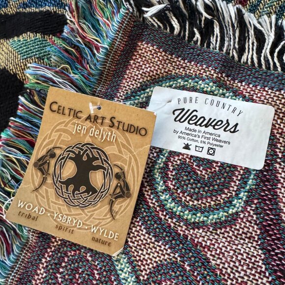 NWT Large Celtic Spirit Raven Woven Throw Blanket 72" x 51" - Picture 5 of 5